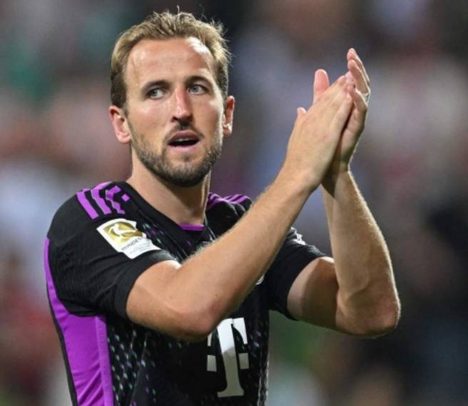 [德甲]拜仁小胜科隆 暂时登顶积分榜.