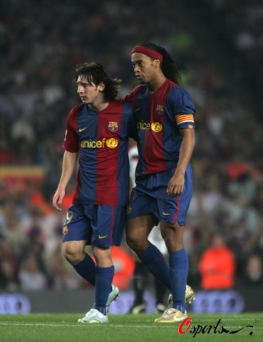 众服务稳健 众服务稳健